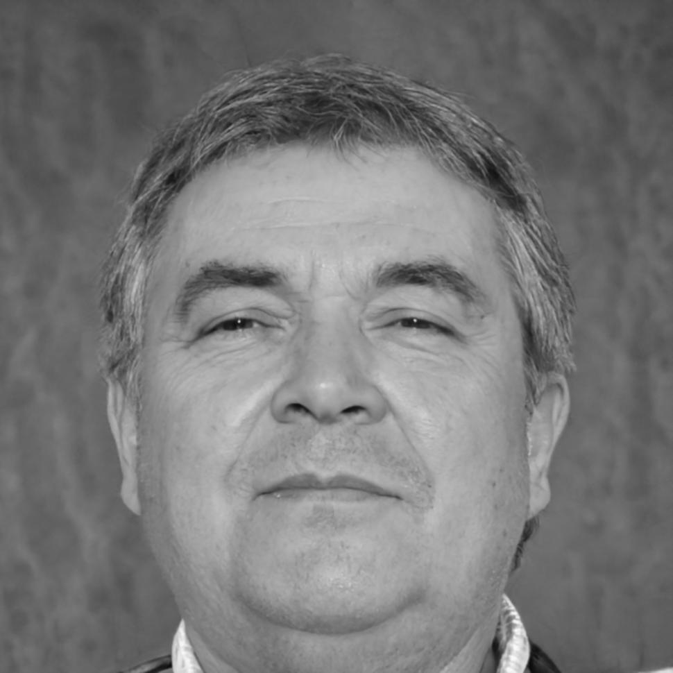 Professor especialista em análise financeira